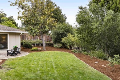 Set on a peaceful cul-de-sac, this inviting home pairs beautiful - photo 23