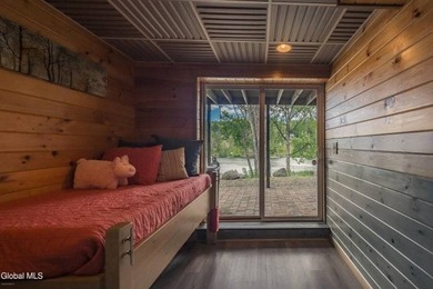 Imagine pulling into your own quiet retreat where stressful days - photo 27