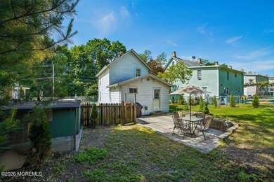 Welcome to 37 Stoll St, a charming Colonial offering classic - photo 32