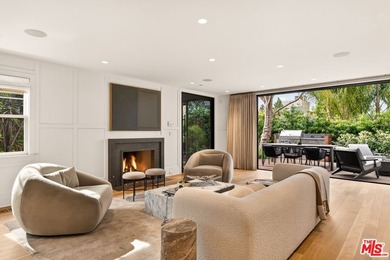 A rare opportunity just steps off Abbot Kinney, this exceptional - photo 8