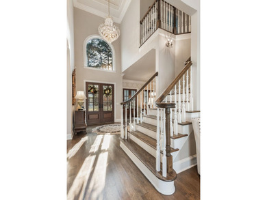 BEST OF LAKE AND GOLF. A SPECIAL PROPERTY IN REYNOLDS!YOU CAN - photo 10