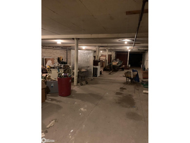 This building offers over 24,000 square feet of space in uptown - photo 22