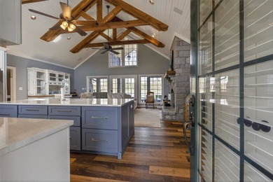 Lakefront Villa with Max Dock in Cuscowilla. Enjoy spectacular - photo 8