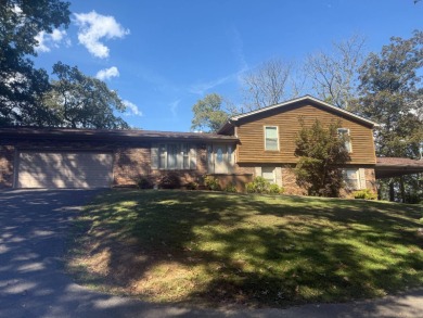 Lake Home For Sale in Burkesville, Kentucky