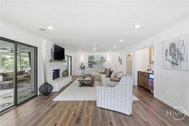 Welcome to 1 Bray Lane - a fully renovated, single-story home - photo 11
