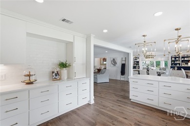 Welcome to 1 Bray Lane - a fully renovated, single-story home - photo 16