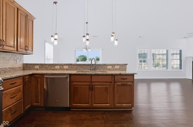 Welcome to this beautifully crafted, all-brick ranch-style home - photo 20