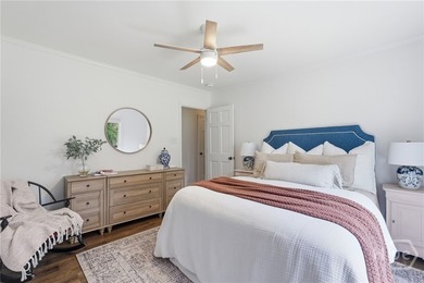 Welcome to 1 Bray Lane - a fully renovated, single-story home - photo 26