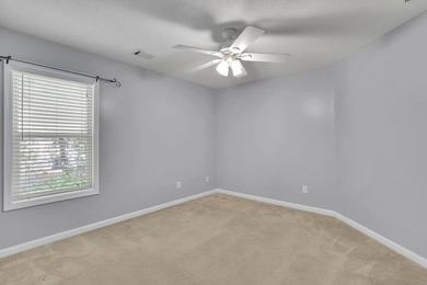 This 6 bedroom, 3 bathroom home offers of comfortable living - photo 27