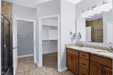 Welcome to this beautifully crafted, all-brick ranch-style home - photo 27
