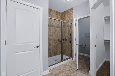 Welcome to this beautifully crafted, all-brick ranch-style home - photo 29