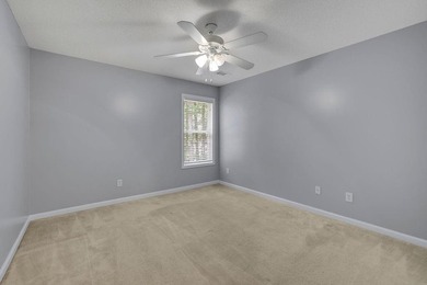 This 6 bedroom, 3 bathroom home offers of comfortable living - photo 30