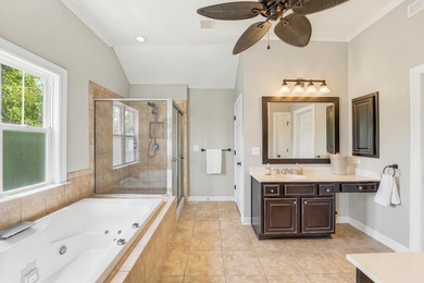 Welcome to this beautifully maintained 5 Bed/4Bath - photo 39