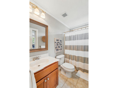Welcome to this beautifully maintained 5 Bed/4Bath - photo 50