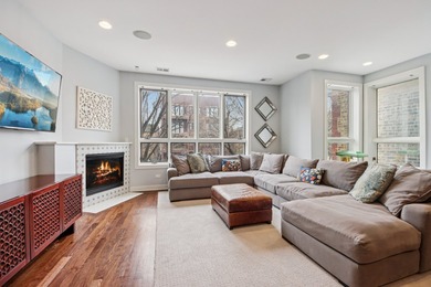 Beautiful Lakeview 3 bedroom, 2 bathroom condo in Blaine School