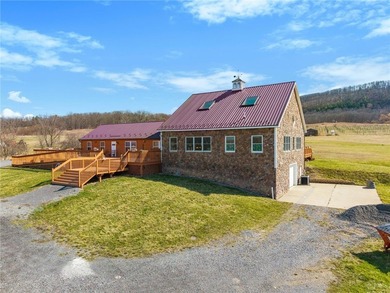 Set in the heart of the breathtaking Finger Lakes region, this - photo 2