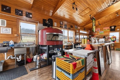 Set in the heart of the breathtaking Finger Lakes region, this - photo 8