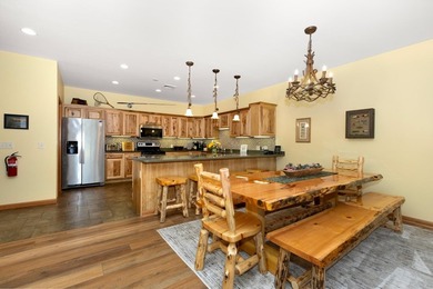 Castle Rock Lake Condo at Portofino Bay! Meticulously maintained - photo 16