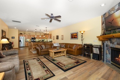 Castle Rock Lake Condo at Portofino Bay! Meticulously maintained - photo 18