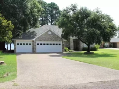 Lake Palestine Home For Sale in Frankston Texas