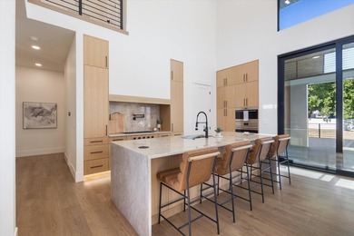 This stunning new home combines modern luxury with thoughtful - photo 4