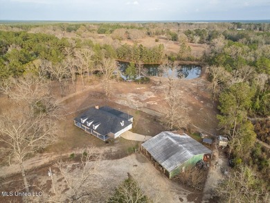 Waterfront country living on approximately 10.75 fully fenced - photo 20