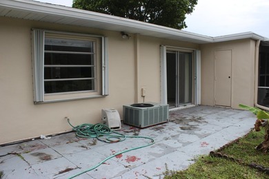 Remodeled Villa 2/1 in the desirable 55+ Boca Lakes Condominium - photo 21