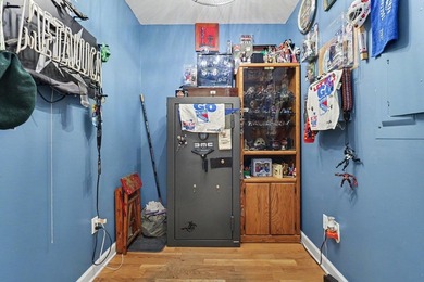YOU FOUND THE ONE!!! Magnificent 3-bedroom, 3.5 bath brick home - photo 33