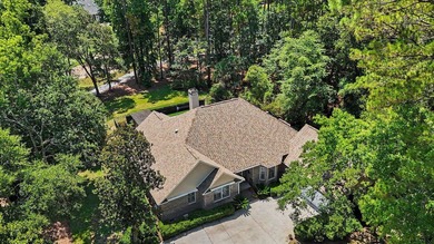 YOU FOUND THE ONE!!! Magnificent 3-bedroom, 3.5 bath brick home - photo 39