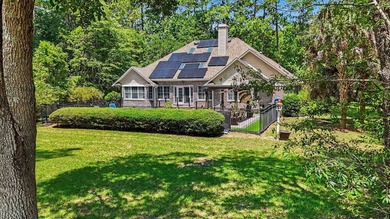 YOU FOUND THE ONE!!! Magnificent 3-bedroom, 3.5 bath brick home - photo 41