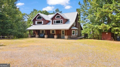 Lake Home For Sale in Ellijay, Georgia