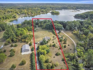 Lake Home For Sale in Brooklyn, Michigan