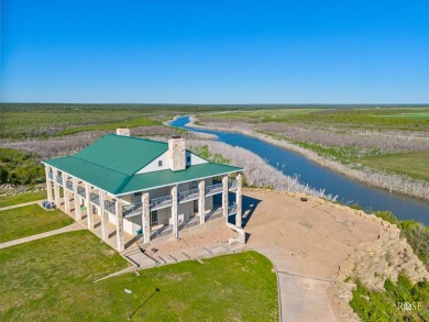 Lake Home For Sale in Paint Rock, Texas