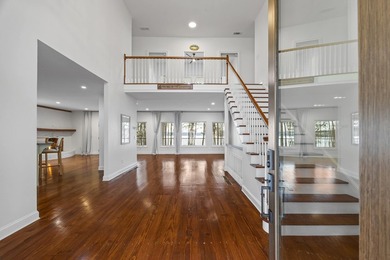 Welcome to this exceptional lakefront retreat in sought-after - photo 6