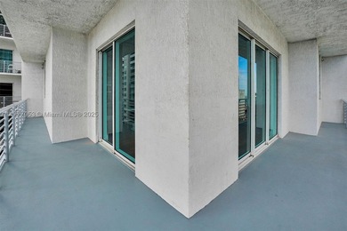 An exceptional BUYING OPPORTUNITY. Highly motivated and priced - photo 26