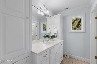 Welcome to this exceptional custom-built 4-bedroom, 3.5-bath - photo 33