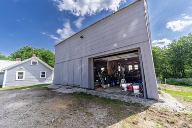 Antique New England charm meets country opportunity on - photo 34
