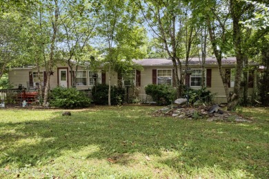 Norris Lake Home Sale Pending in Maynardville Tennessee