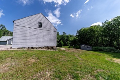 Antique New England charm meets country opportunity on - photo 42