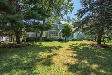 Set beside a 51-acre reserve and moments from the bay, this - photo 1