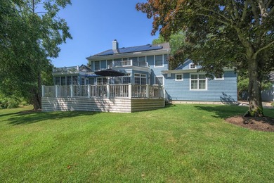 Set beside a 51-acre reserve and moments from the bay, this - photo 3