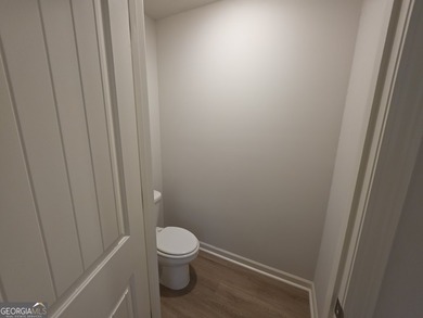 Discover the perfect blend of scale and sophistication in this - photo 30