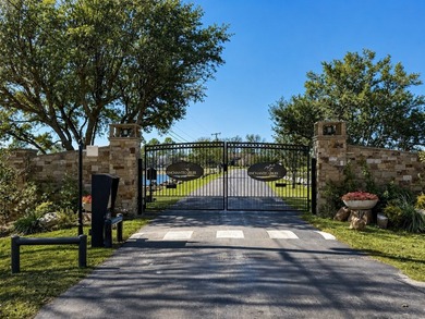 A rare owner finance opportunity to build in an established - photo 9