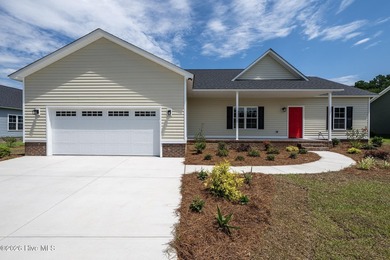 Move-in ready and waiting for its very first owners, this - photo 1