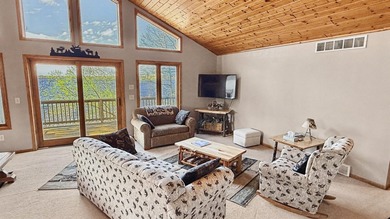 Exceptional investment opportunity on the shores of Lake - photo 13
