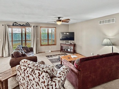Exceptional investment opportunity on the shores of Lake - photo 24