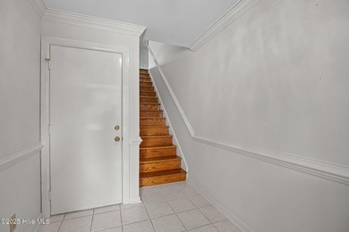 Wake up each morning to stunning panoramic views of the Trent - photo 7