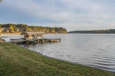 STUNNING, MOVE-IN READY LAKEFRONT HOME JUST STEPS FROM THE - photo 4