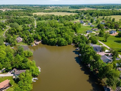 Spectacular, one of a kind Candlewood lakefront home! This - photo 8