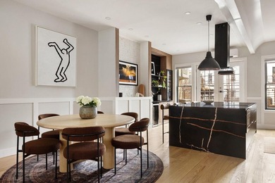 Welcome to this contemporary 19 x 50 ft Two-family townhouse - photo 4